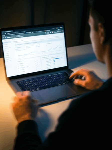 cuántos anuncios adaptables de búsqueda permite google ads​